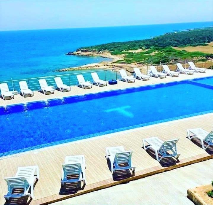 Tekos Golden Hills Beachfront & Restaurant Location ! Отель Rizokarpaso